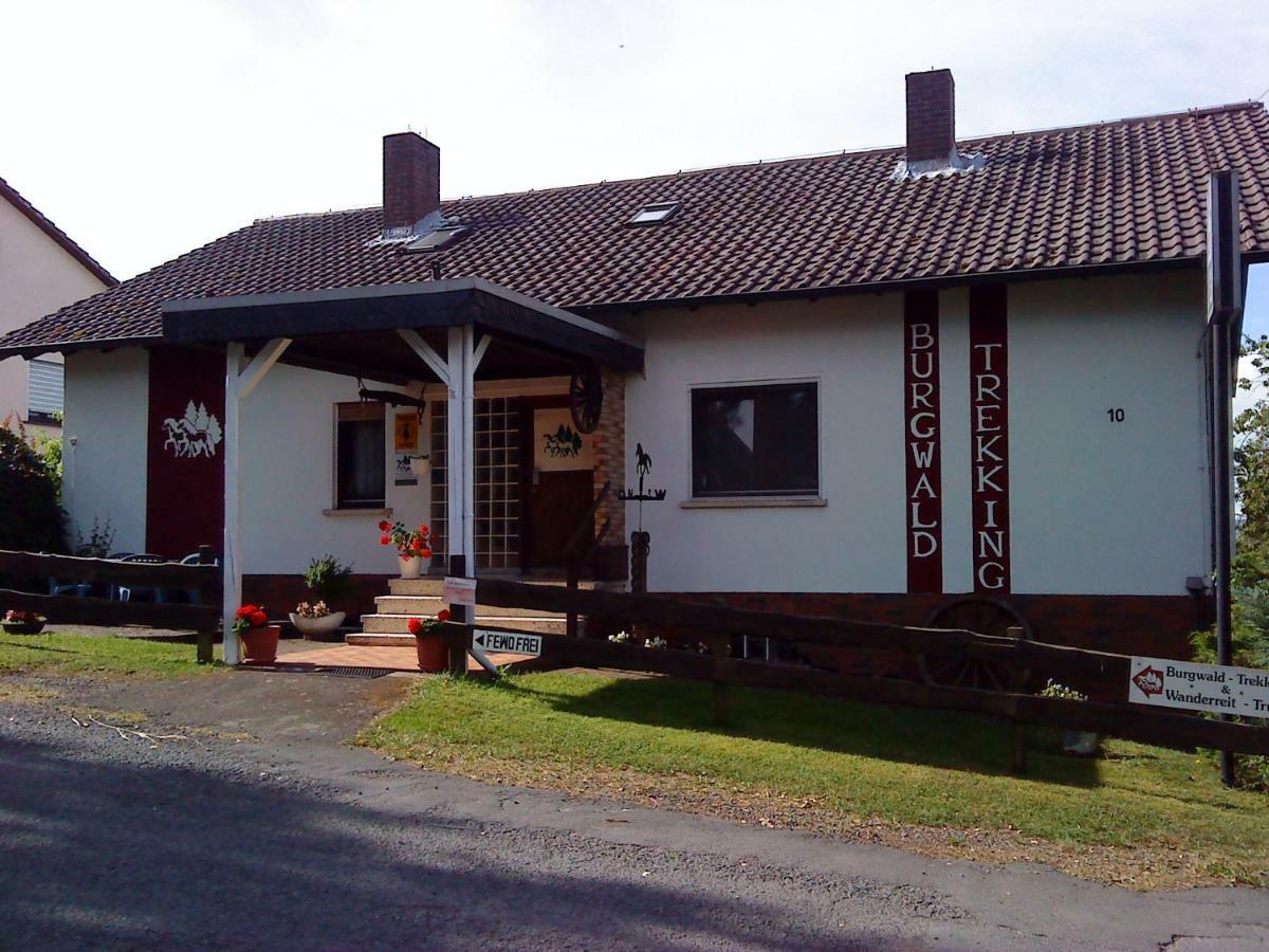 Gaestehaus Burgwald-Trekking Mittelsimtshausen Zewnętrze zdjęcie