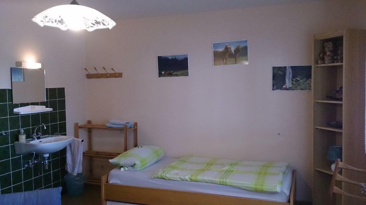 Gaestehaus Burgwald-Trekking Mittelsimtshausen Zewnętrze zdjęcie